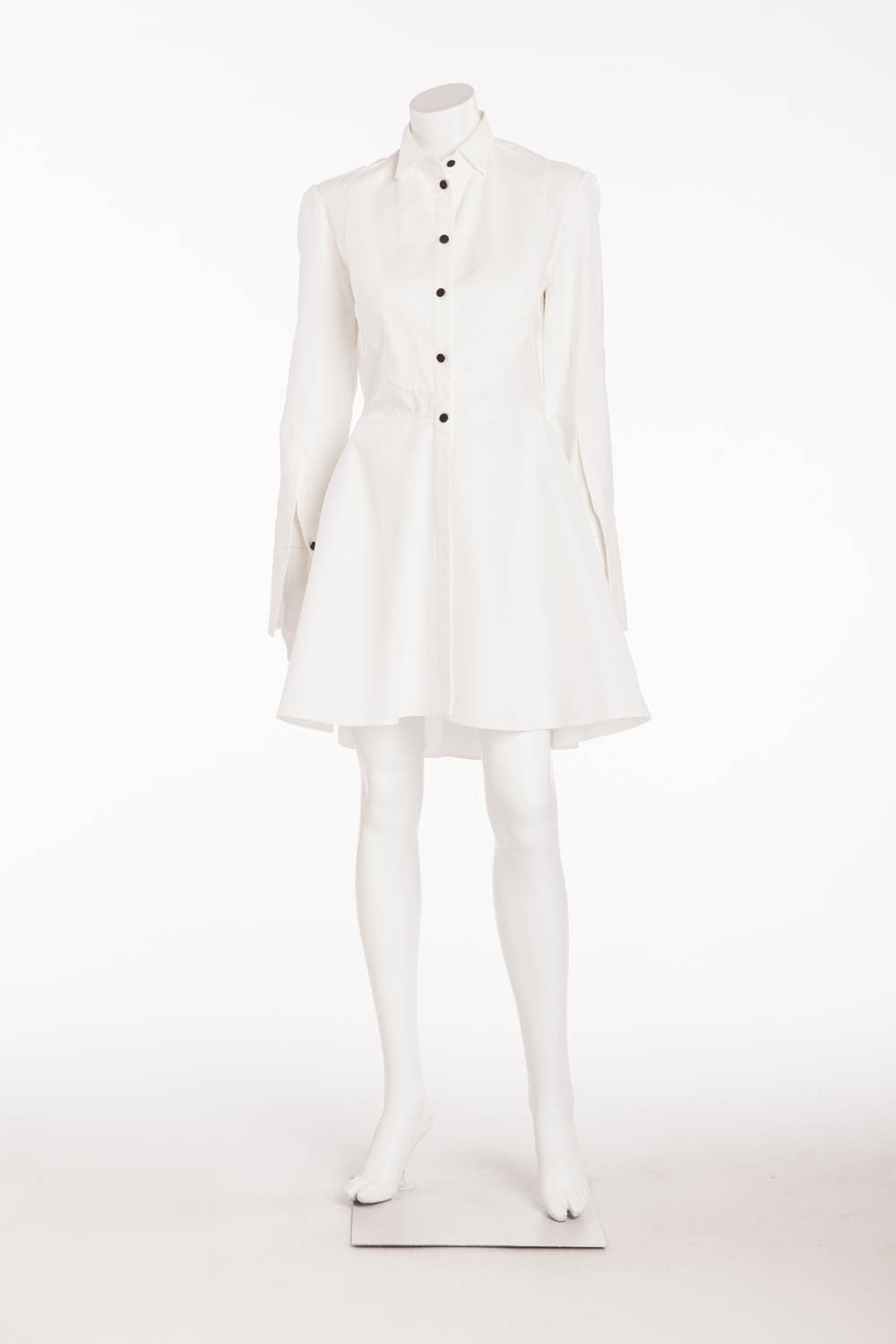 Alexander McQueen - Brand New White Long Sleeve Button Up Dress - IT 42